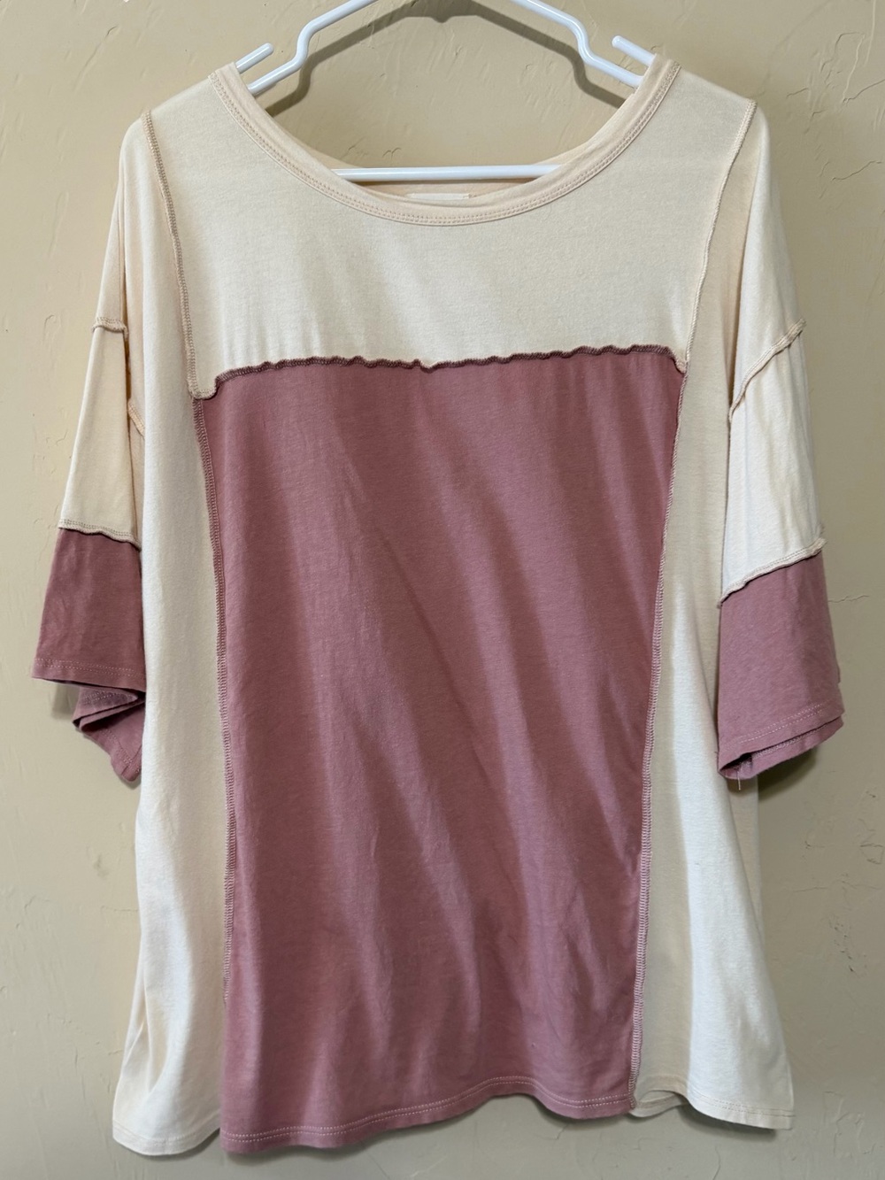 BiBi Cream and Mauve Colorblock Short Sleeve Top